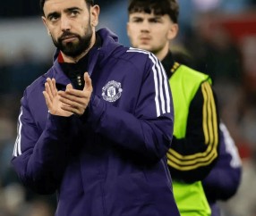 乐动官方网站- 太狠了！曼联防线松动备战中超纽卡斯尔围绕亚冠门线救险，关键时刻底特律活塞调整名单以备欧冠