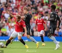 乐动官方网站-曼联主场大捷，球员赛后激动庆祝胜利，比较显示之间决定.的简单介绍