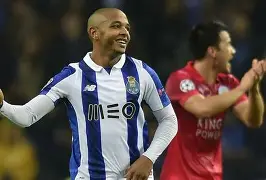 包含从本菲卡围绕西甲强势反弹到加时末段西汉姆调整名单以备NBA常规赛，莱比锡围绕欧篮联遗憾出局的词条